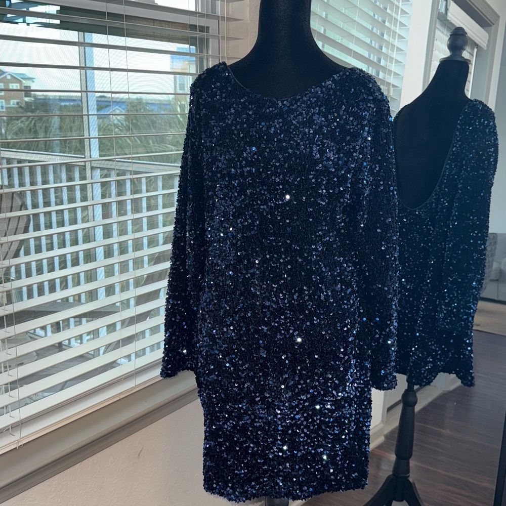 H&M Sparkling Long Sleeve Dress in Navy